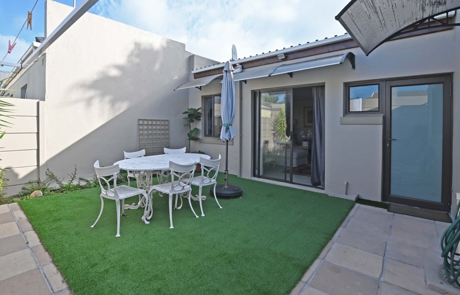  Bedroom Property for Sale in West Beach Western Cape